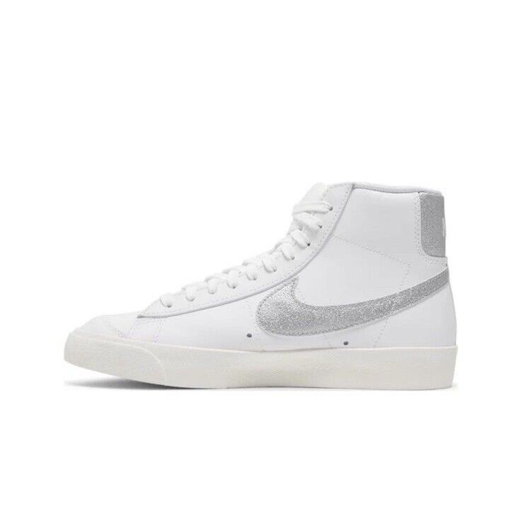 Women Nike Blazer Mid 77 Ess Athketic Shoes White/metallic Silver DQ7574-100 - White/Metallic Silver