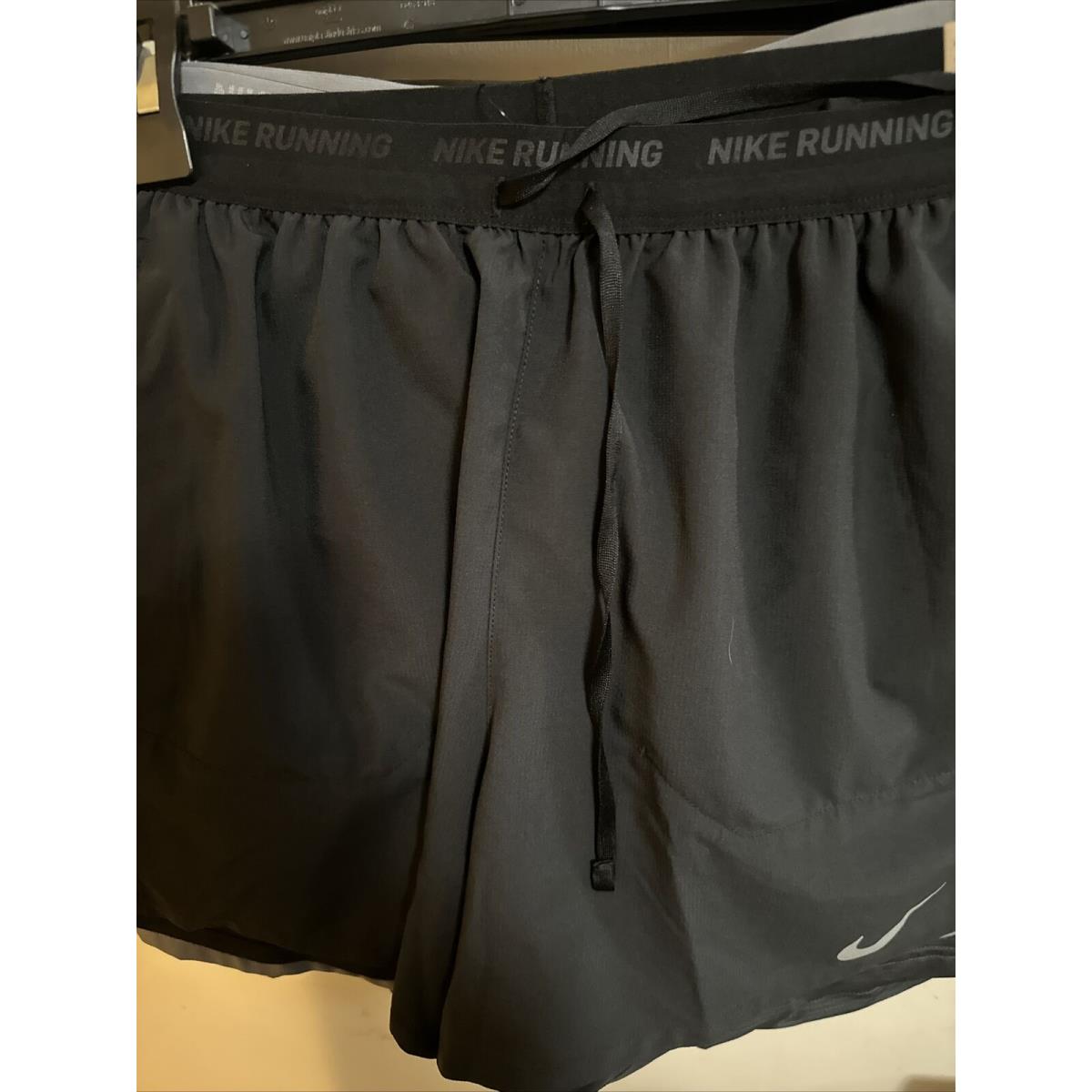 2-NEW Nike Stride Men`s Dri-fit 5 2-in-1 Running Shorts FN2992-084+010Grey Blk