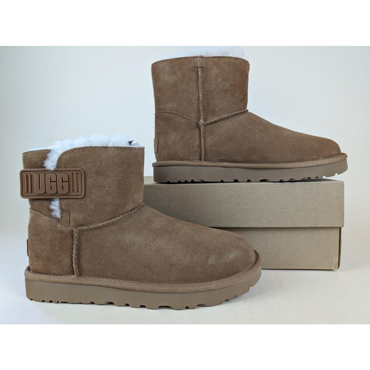 Ugg Winter Boots Womens 7 M Mini Bailey Logo Strap Brown Suede Plush Shoes