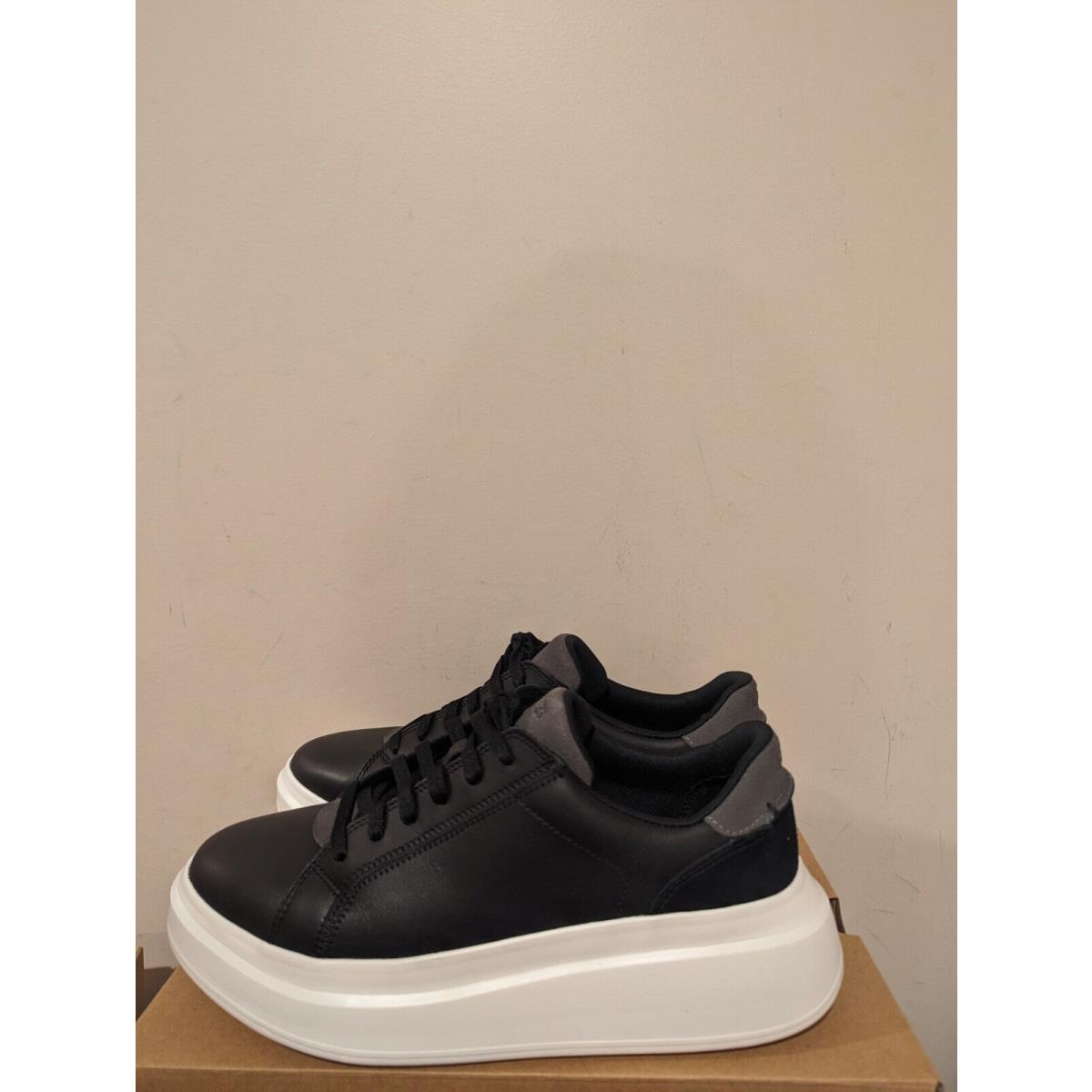 Ugg Australia Women`s Scape Lace Sneaker Size 10