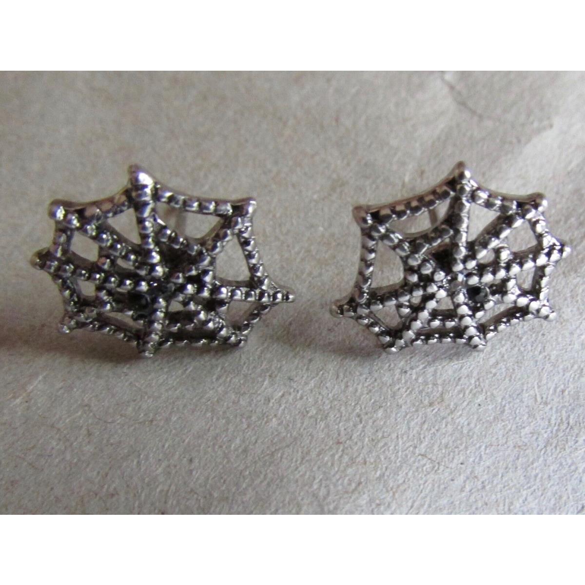 Marc Jacobs Post Earrings Cobweb