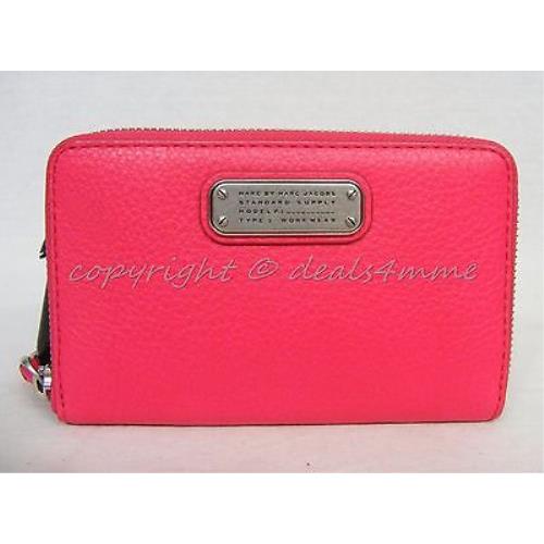 Marc By Marc Jacobs M0005358 Q Wingman Wallet/wristlet in Bright Rosa