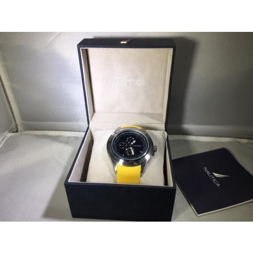 Nautica Men`s N00529 Black Dial/yellow Rubber Band Watch