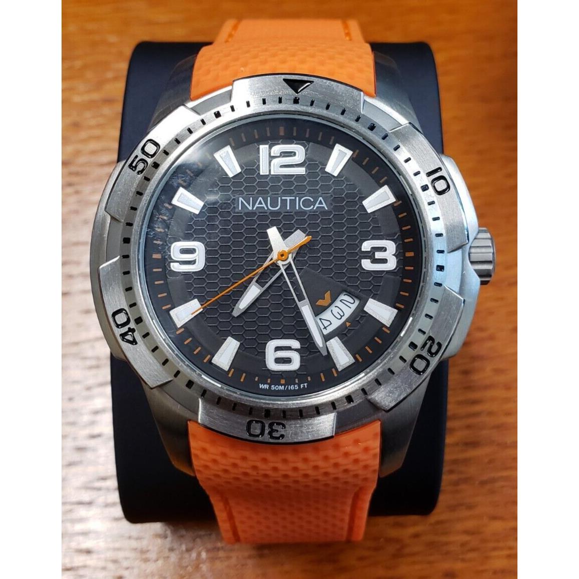 Nautica Ncs 16 Orange Rubber Strap Honey Comb Style Dial Men`s Watch NAD12519G