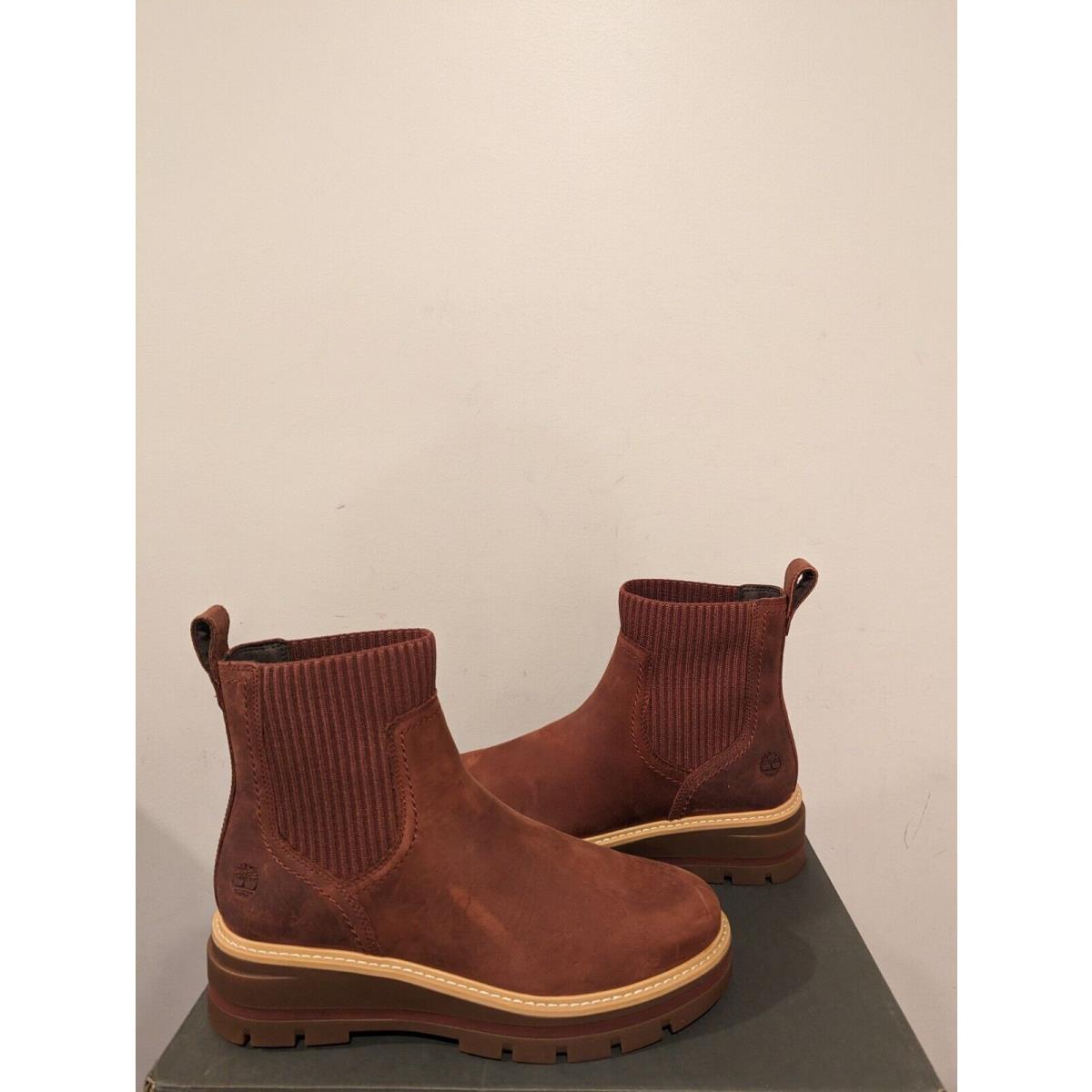 Timberland Women`s Cervinia Valley Chelsea Boots