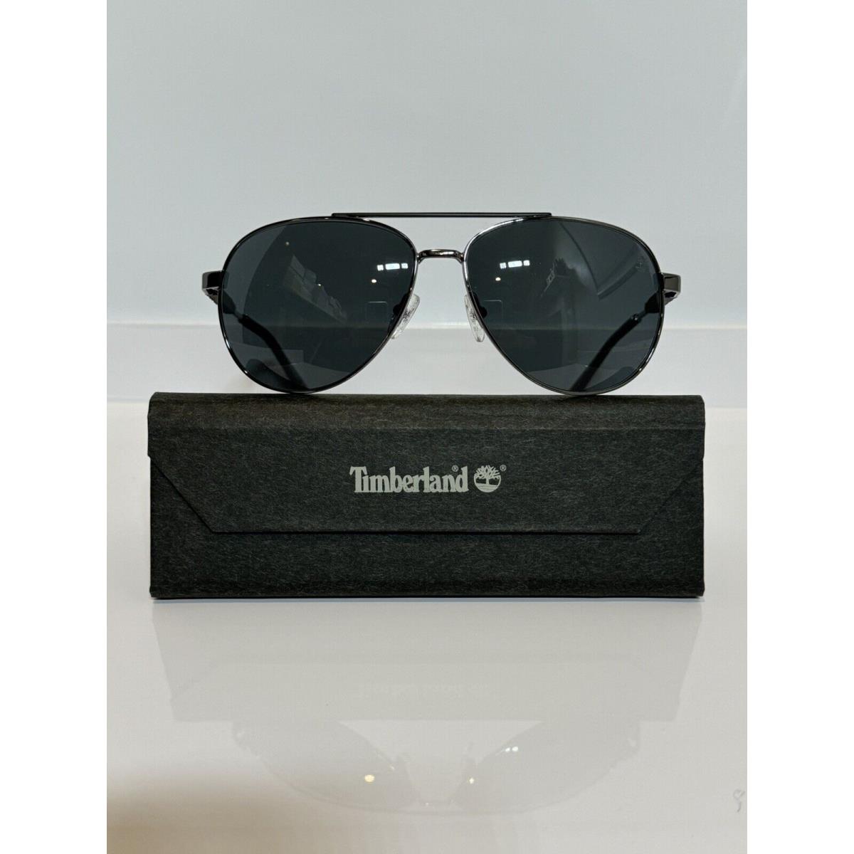 Timberland 9282 06D Gunmetal Aviator Unisex Sunglasses 61mm