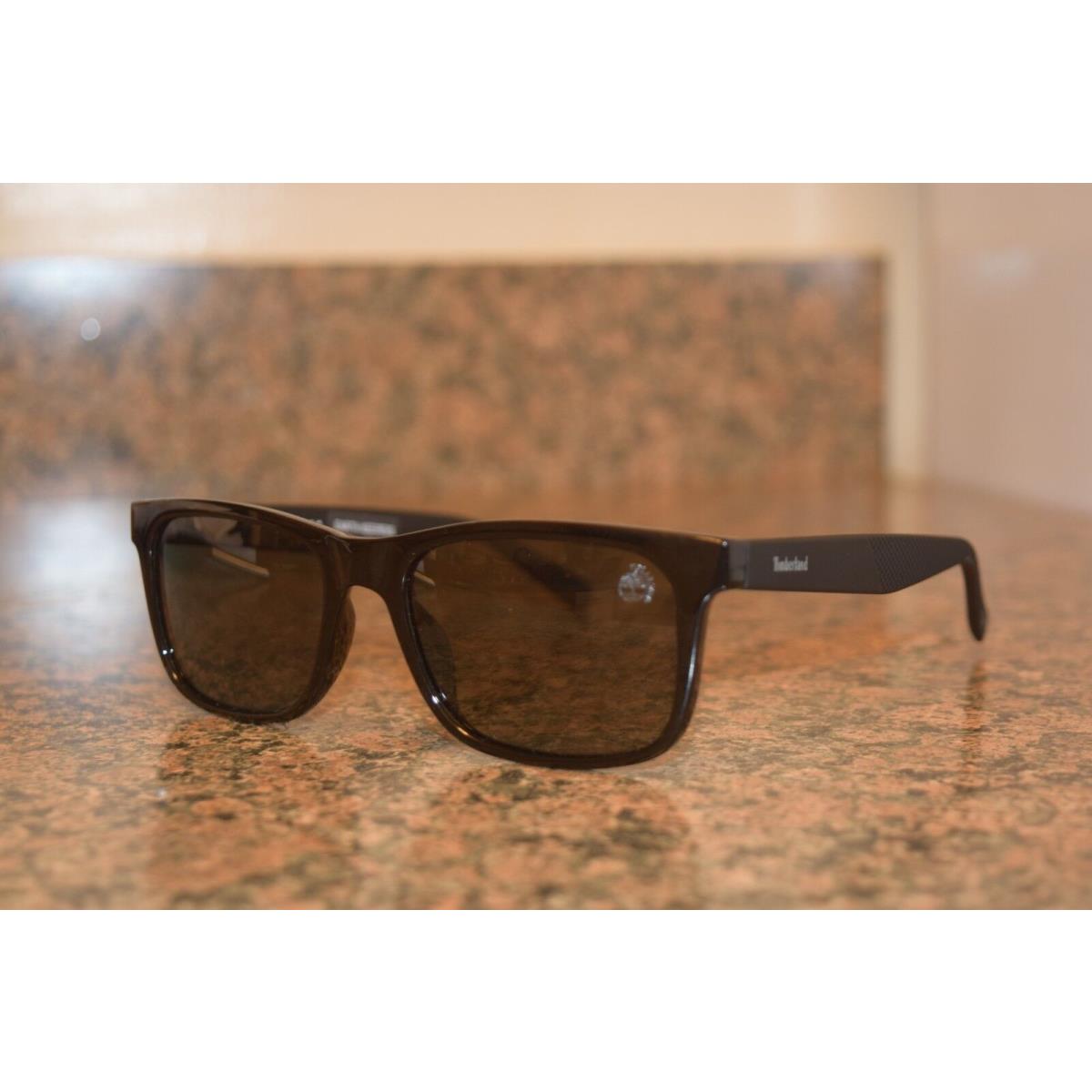 Timberland Sunglasses Black TB9141 01R Polarized 55 mm Men Limited Edition