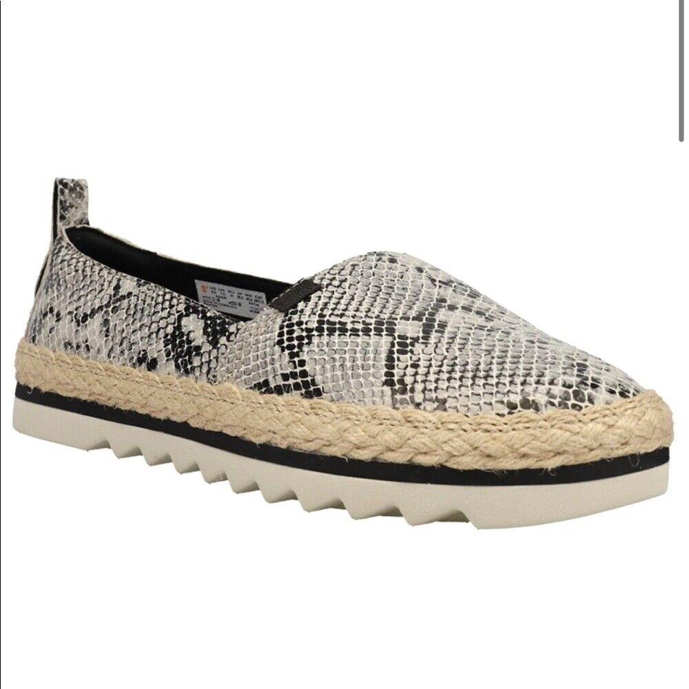 Timberland Women s Barcelona Bay Snake Slip On Flats