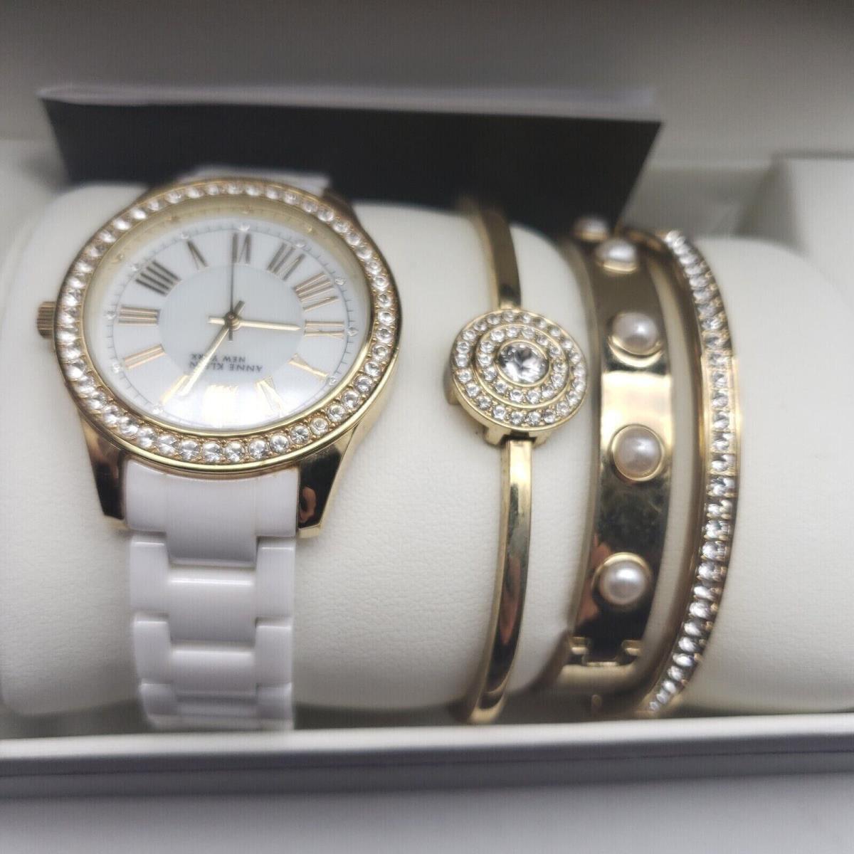 Anne Klein York Women`s Ceramic Watch and Bracelet Set 12/2256GBST