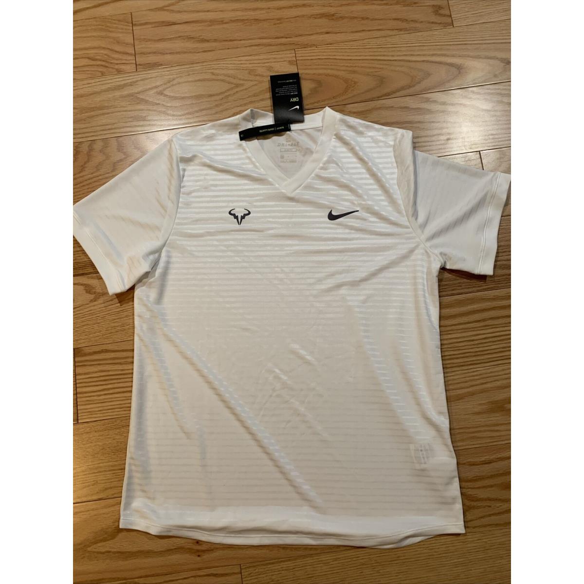 Nike Men`s Rafa Court Challenger Short Sleeve Tennis Top L CI9148-100 Nadal