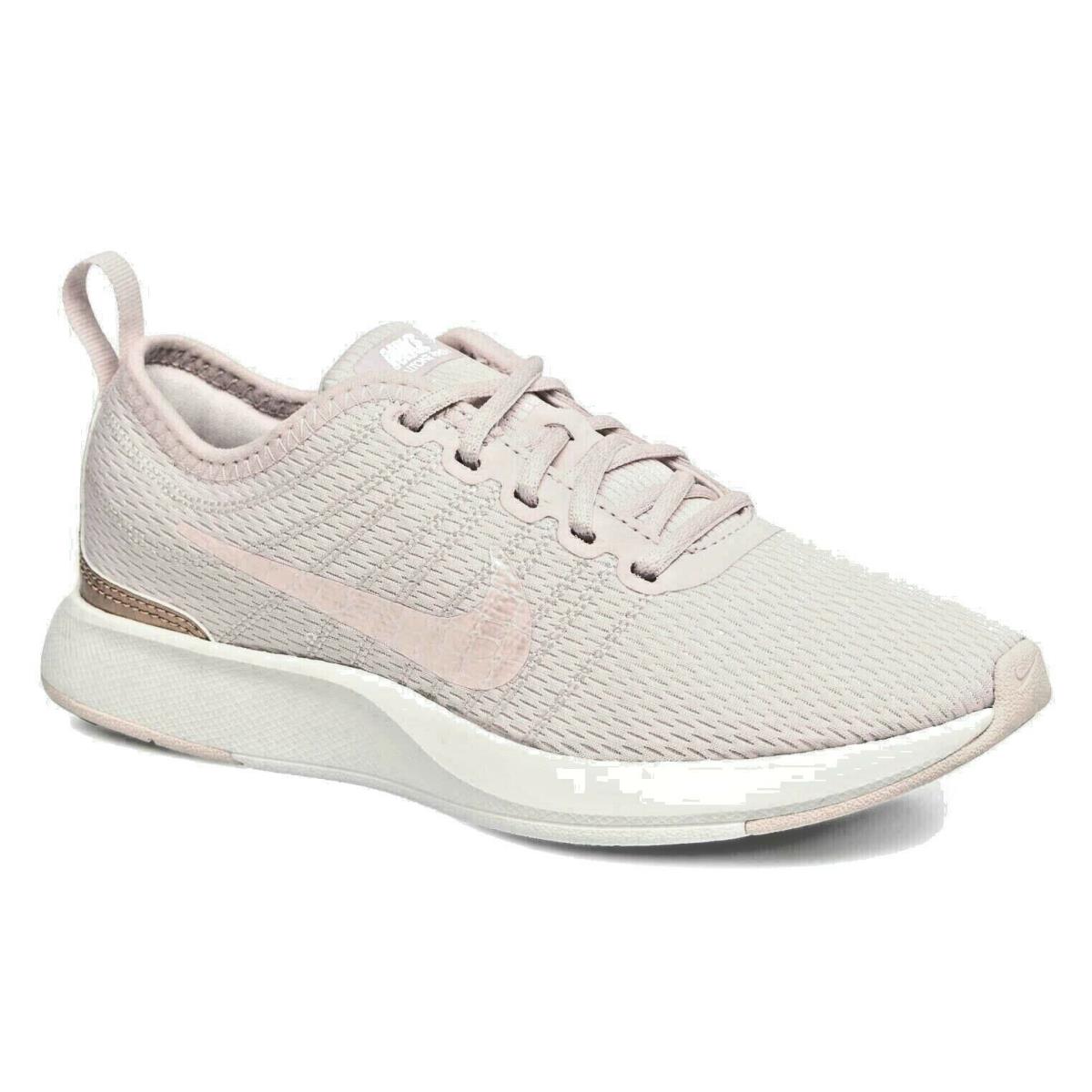 Nike Sneakers Lace Light Pink Dualtone Racer Girls Youth Girls SZ 6 - Barely Rose Pink