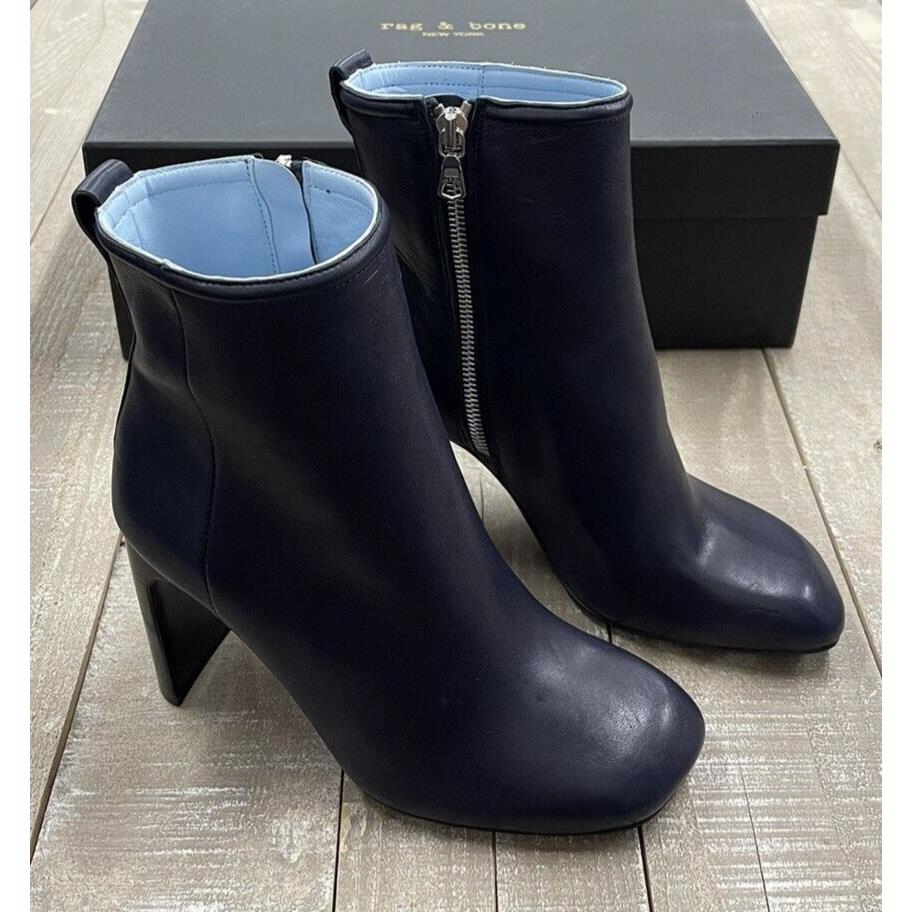 Rag Bone Ellis Leather Boot In Navy Size: 35 US 5