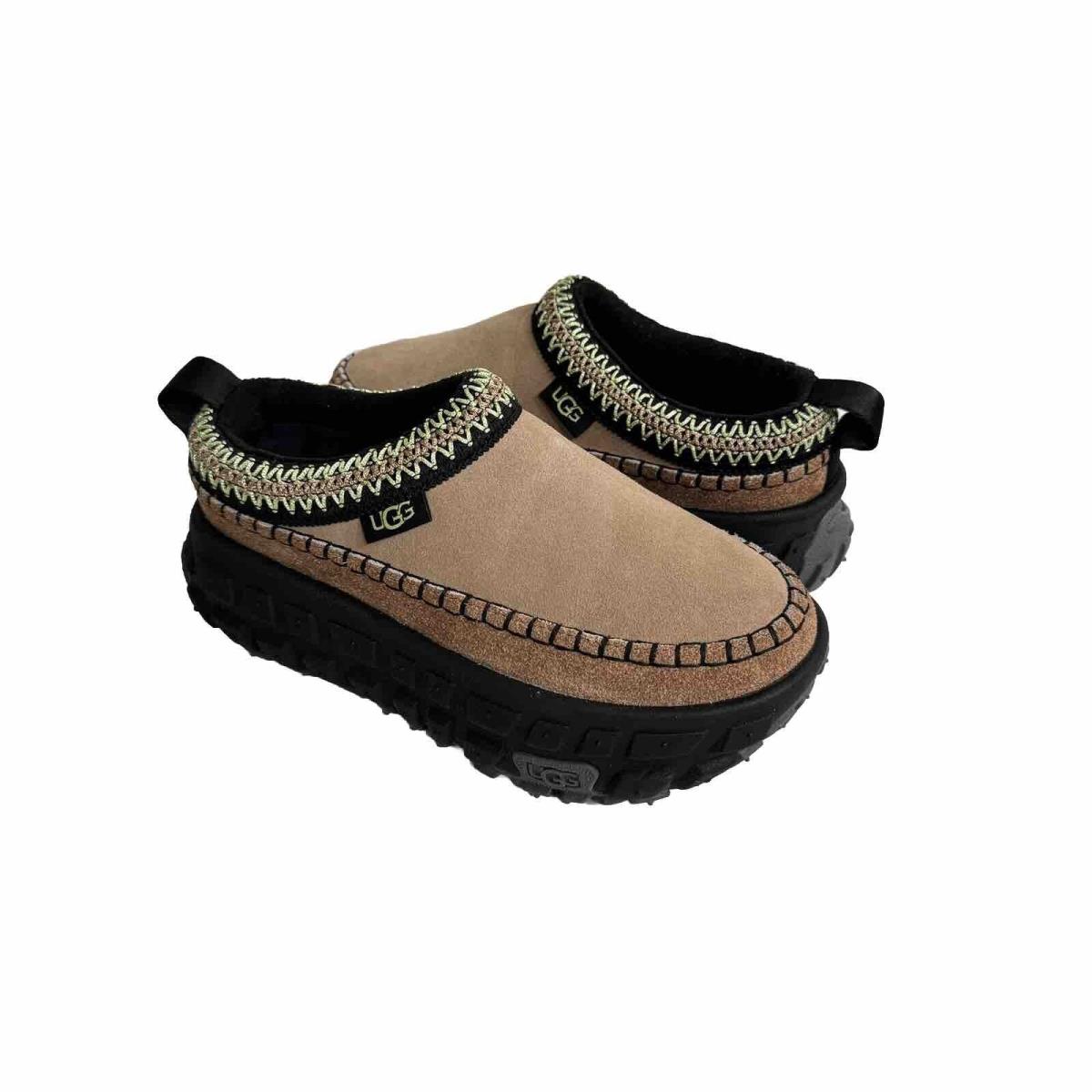 Ugg All Gender Venture Daze Sand / Black Shoe Men US 8 / Women US 9 - SAND / BLACK