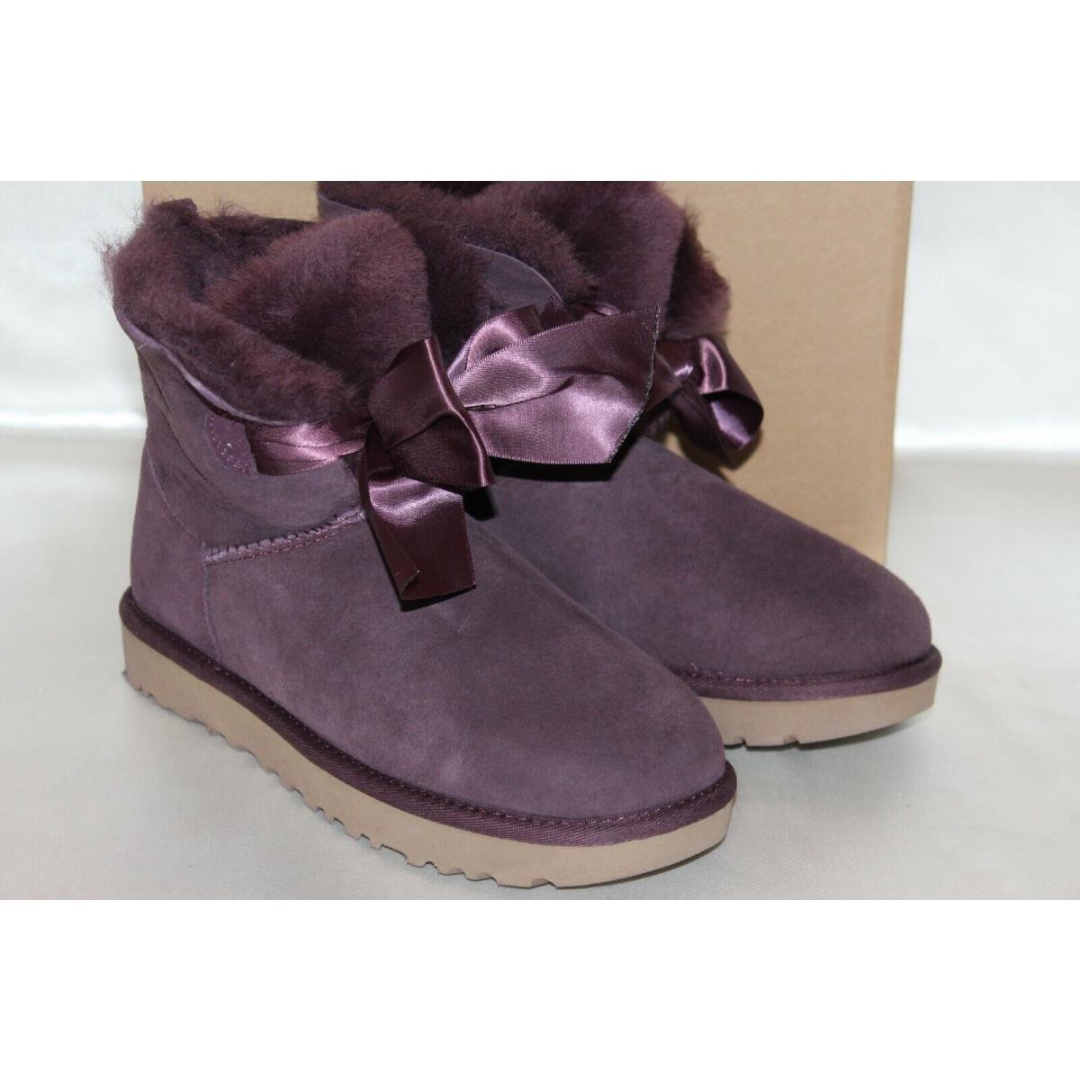 Ugg Australia Gita Pom Pom Shearling Purple Suede Boots Sz 7 EU38