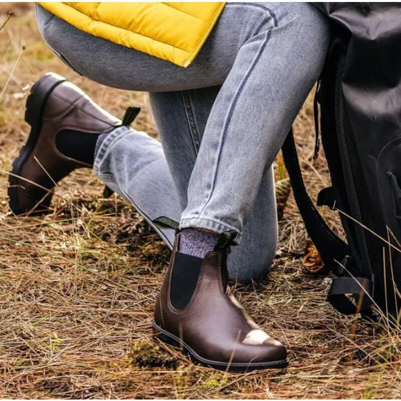 Blundstone Unisex Chelsea Boot W 8.5 M 6.5 Brown Vegan 2116