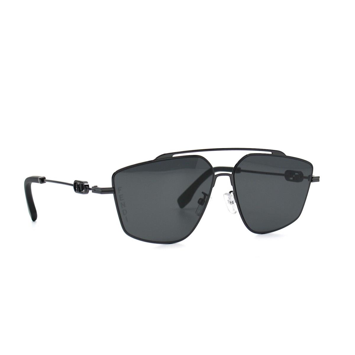 Fendi FE40079U 12A Black Dark Grey Sunglasses