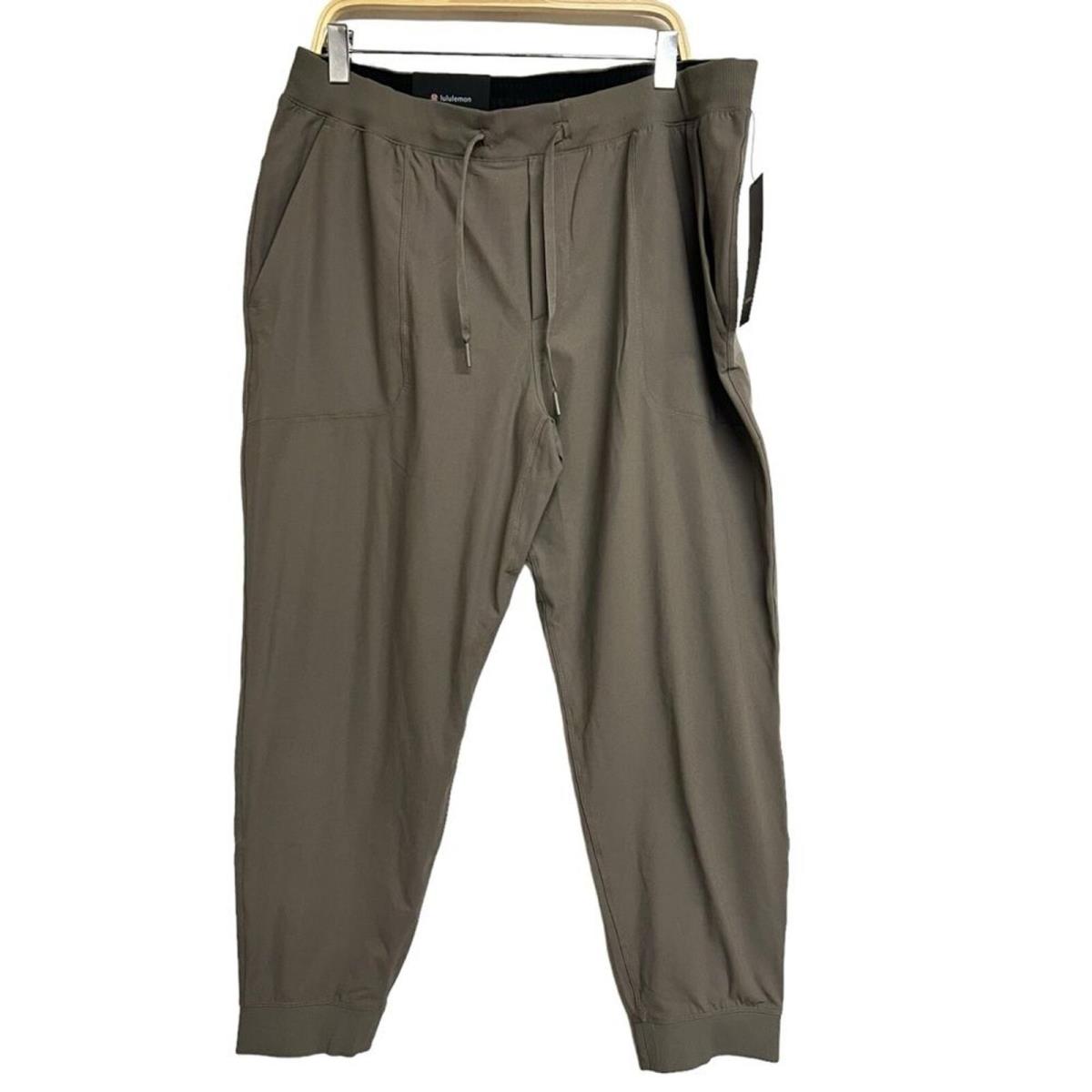 Mens Lululemon Abc Jogger Pants in Nomad