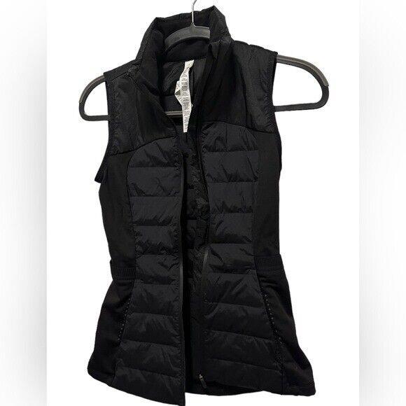 Lululemon Down For It All Vest Black Size 2