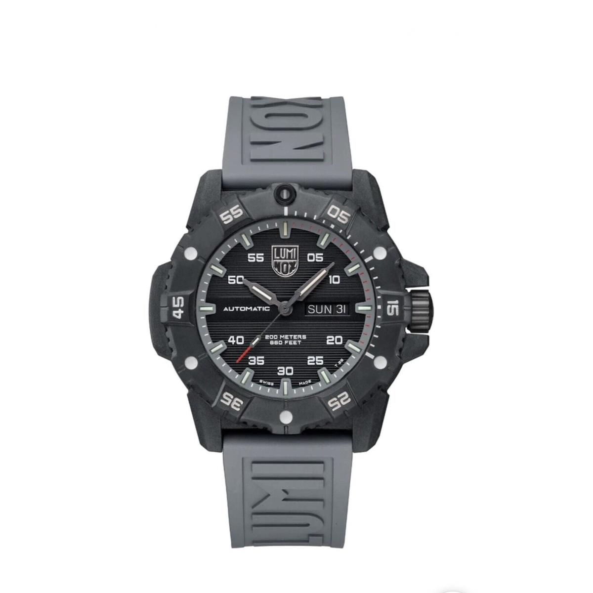 Luminox XS.3862 Master Carbon Seal Swiss Movement Automatic Men`s Watch