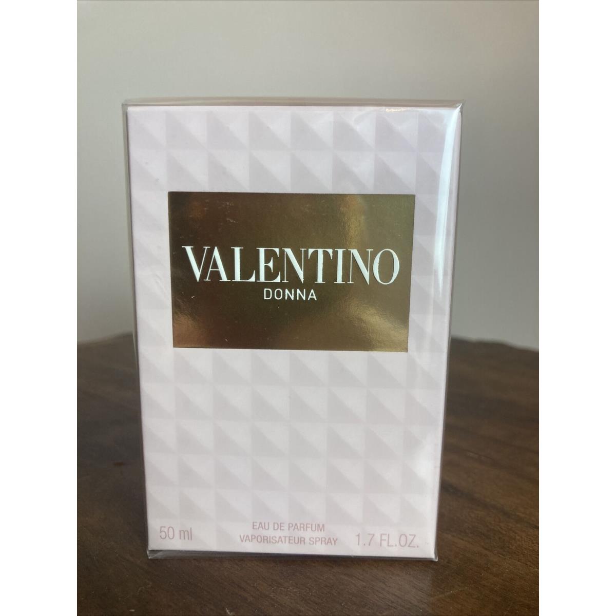 Valentino Donna Eau de Parfum Women`s 1.7fl oz/50ml Edp Spray