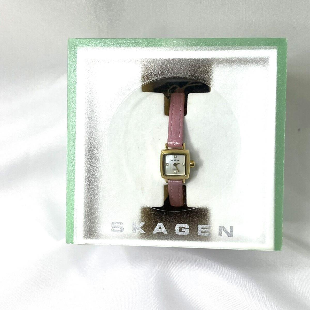 Skagen Denmark Womens Watch Austrian Crystals Pink Band Mother Of Pearl Face