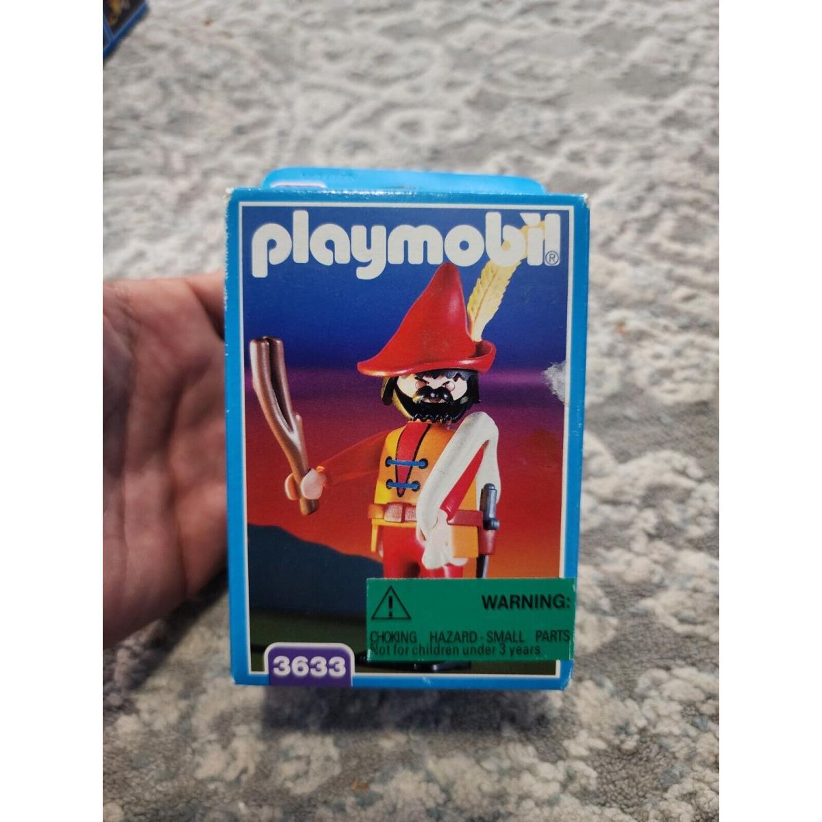 Playmobil 3633 Highwayman Highway Man Merry Men Robin Hood Red Figure