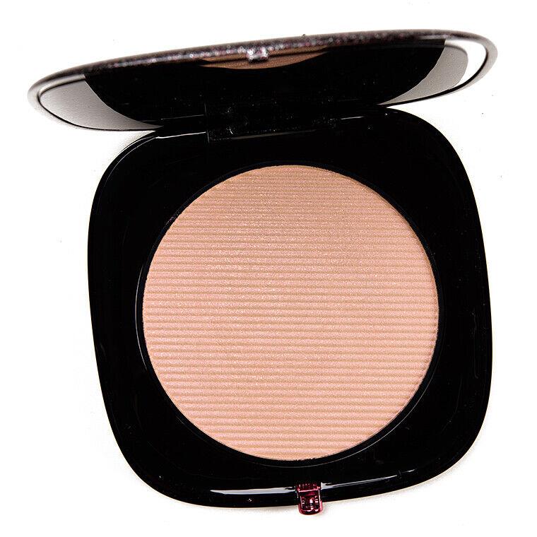 Marc Jacobs: O Mega Glaze All-over Foil Luminizer. Asst. Colors. Now 81 SHOWSTOPPER