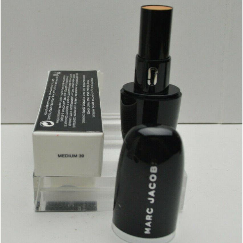 Marc Jacobs Accomplice Concealer Touch-up Stick 5g. /0.17 oz Medium 39 - medium tan with golden undertones