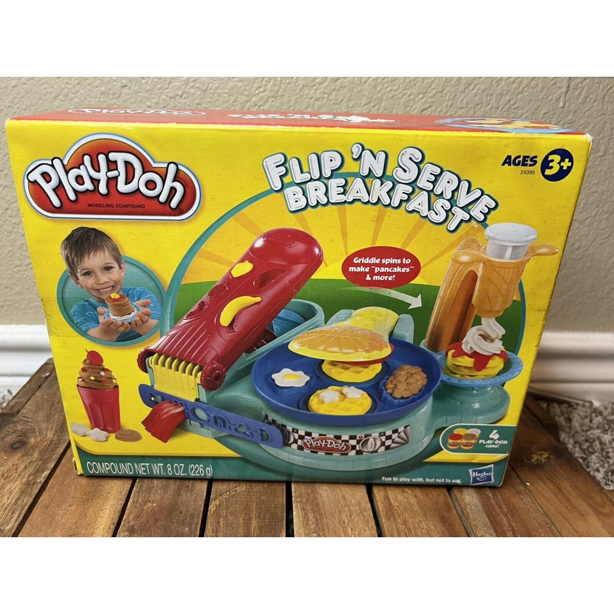 Play Doh Flip N Serve Breakfast 2010 Modeling Compound Kids Plahdoh Fun Toy Set