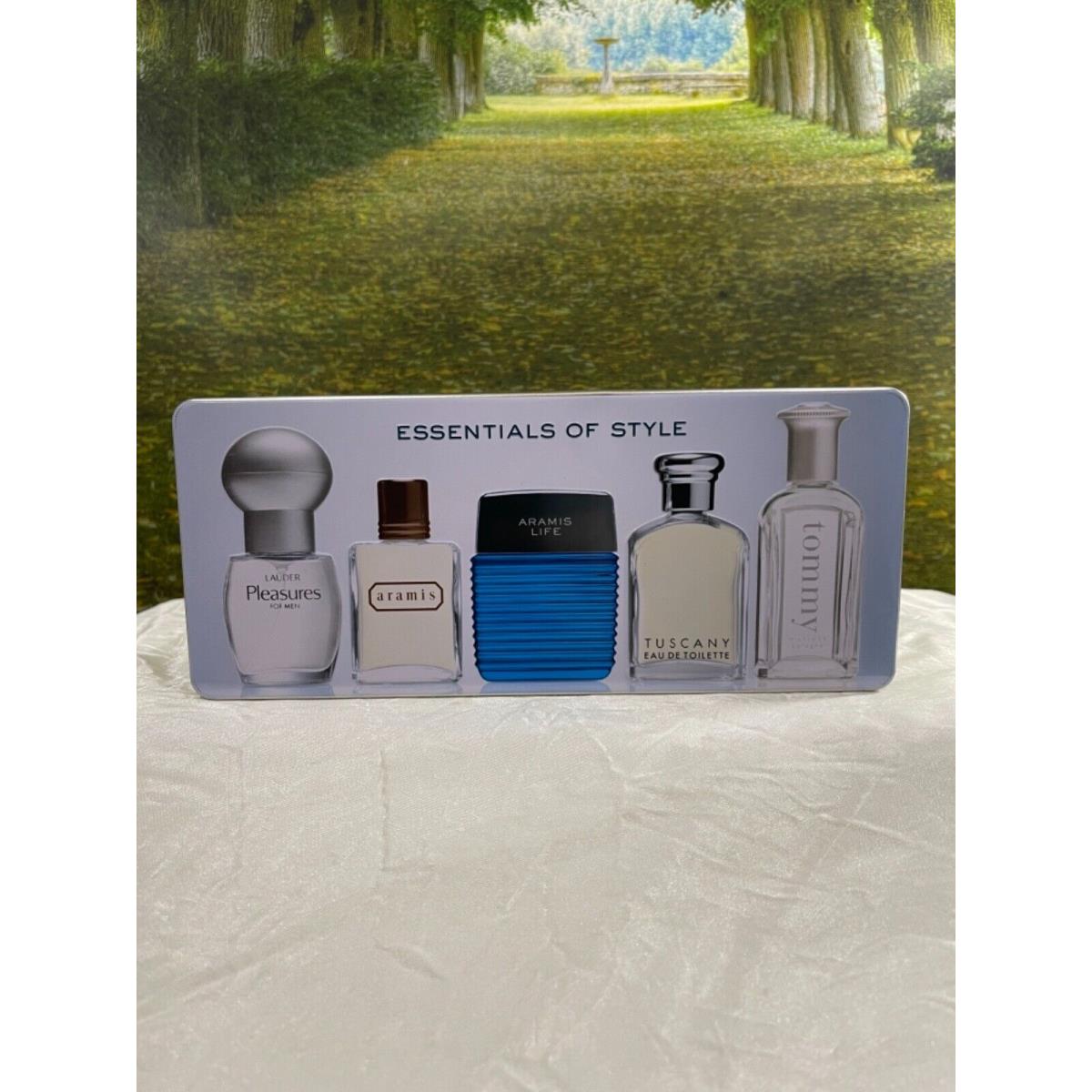 Tommy Hilfiger Essential of Style 5 Piece Gift Set For Men