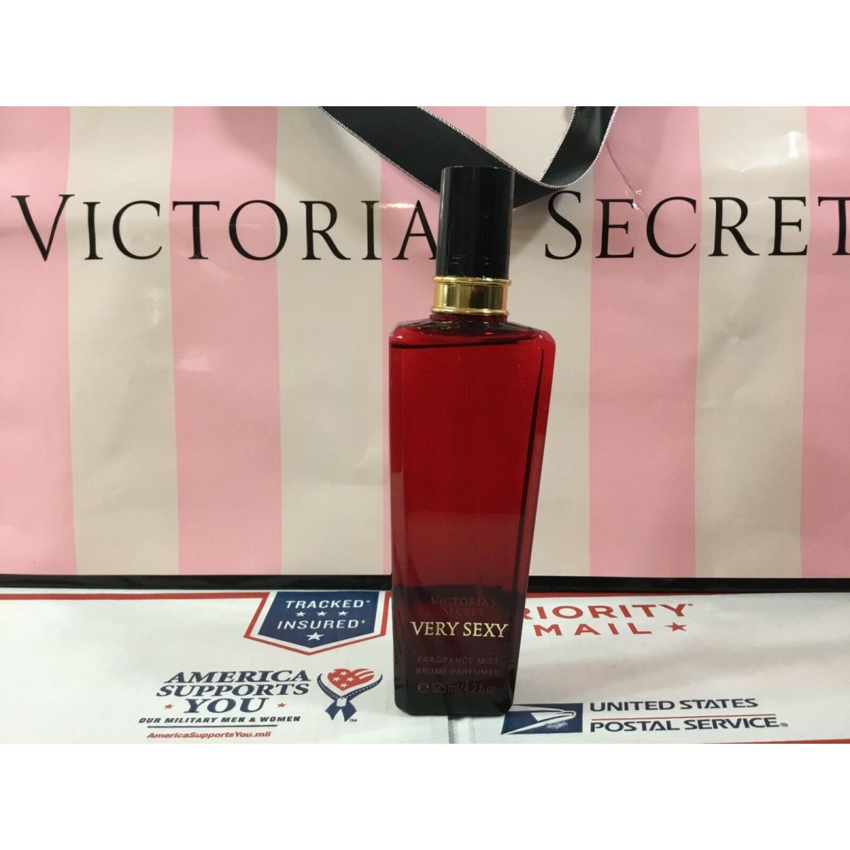 Victoria`s Secret Fragrance Mist 4.2 OZ Body Mist 4.2 OZ / 125 ML - Choose One