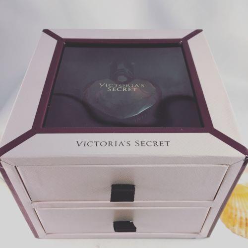 Victorias Secret Intrigue Limited Ed Eau de Parfum Gift Set