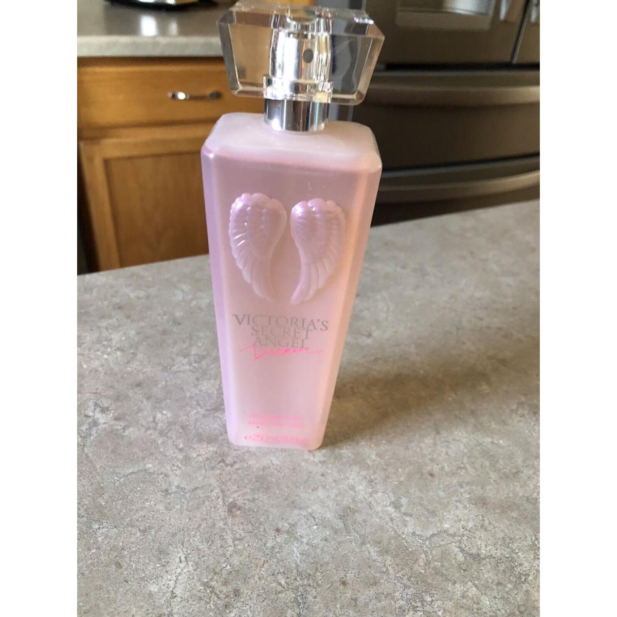 Victoria`s Secret Angel Dream Fragrance Mist 8.4 oz