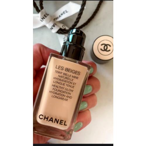 Chanel Healthy Glow Foundation Hydration Longwear Pick 1