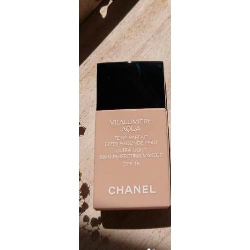 Chanel Vitalumiere Aqua Light Skin Perfecting Sunscreen Makeup Spf 15