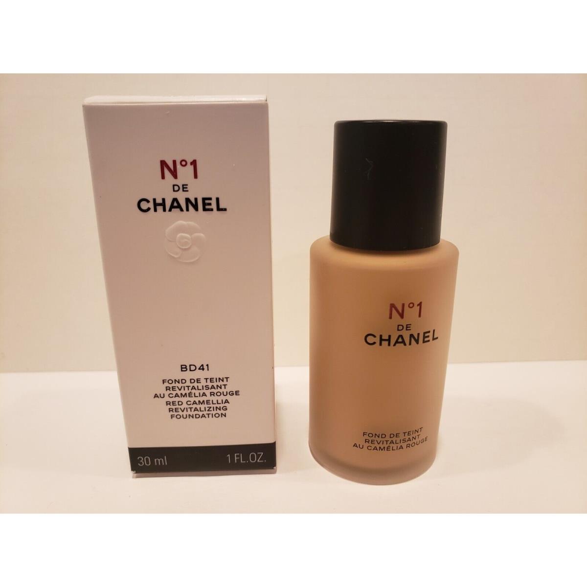 Chanel NO 1 Fond De Teint Red Camellia Revitalizing Foundation BD41