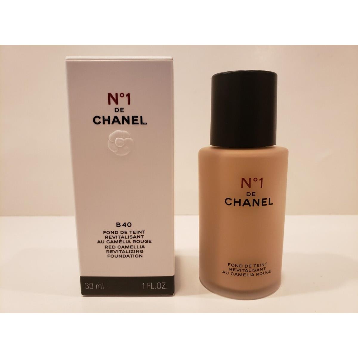 Chanel 1 De Chanel Red Camellia Revitalizing Foundation B40 1 Fl Oz