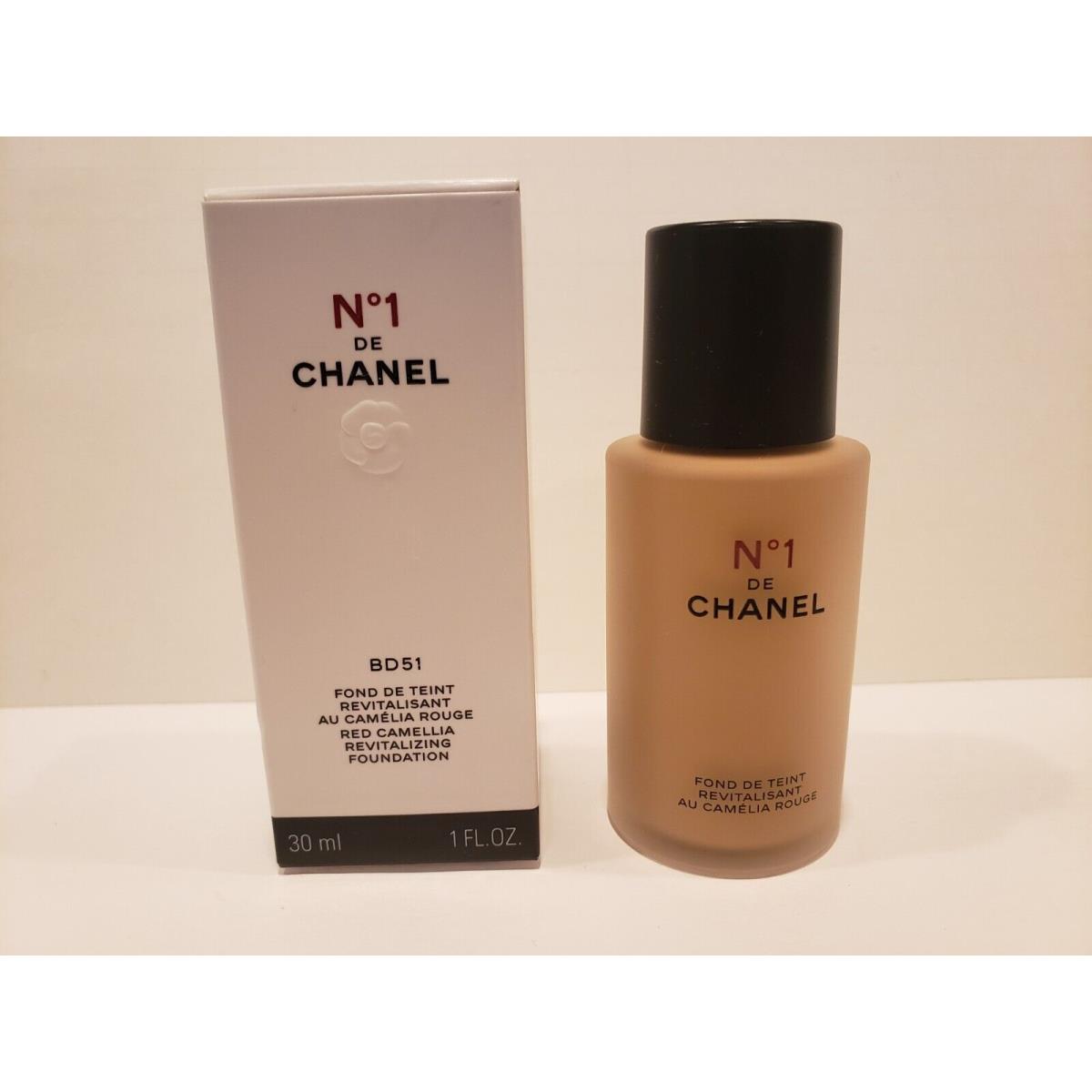 Chanel NO 1 Fond De Teint Red Camellia Revitalizing Foundation BD51