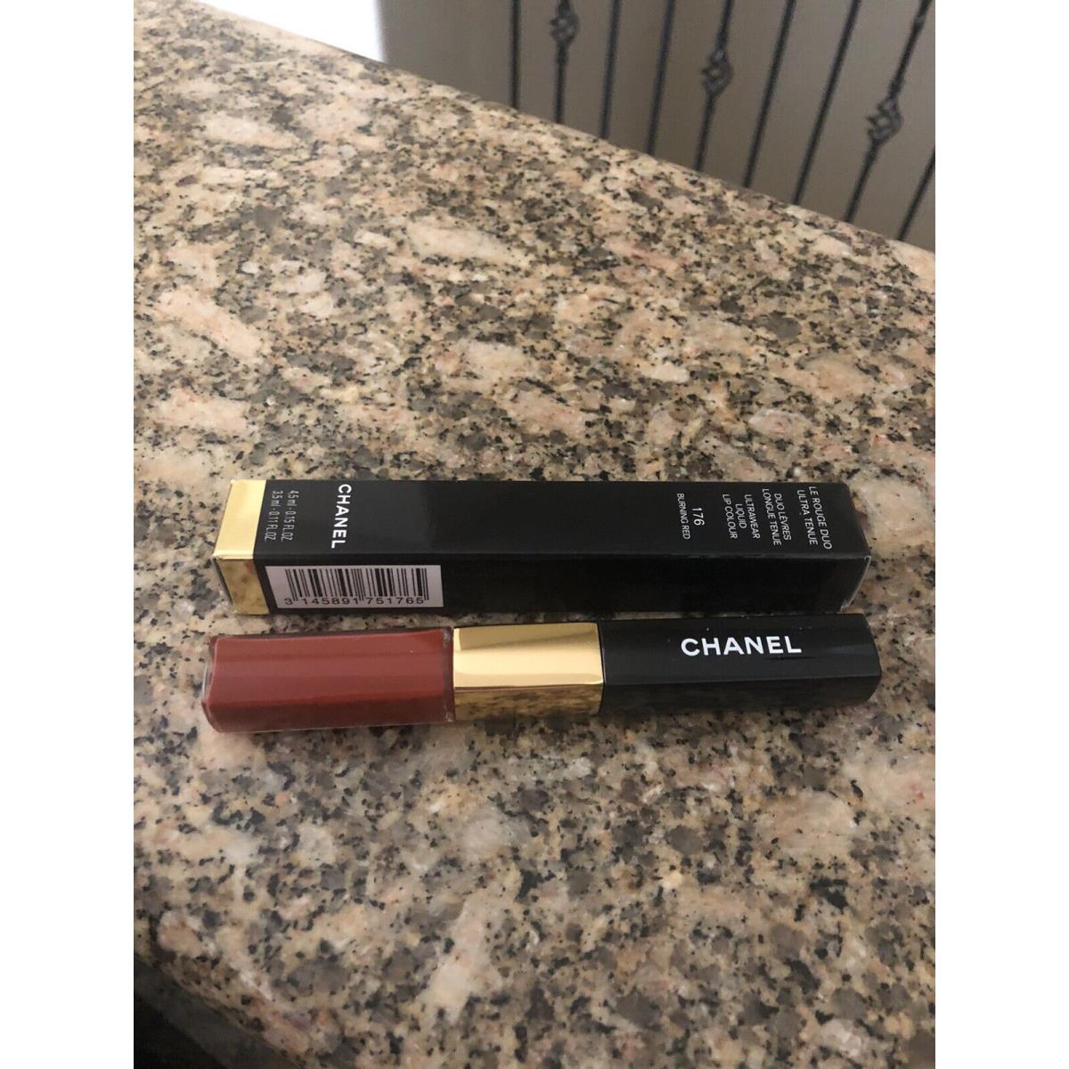 Chanel Le Rouge Duo Ultra Tenue Liquid Lipstick - 49 Ever Red