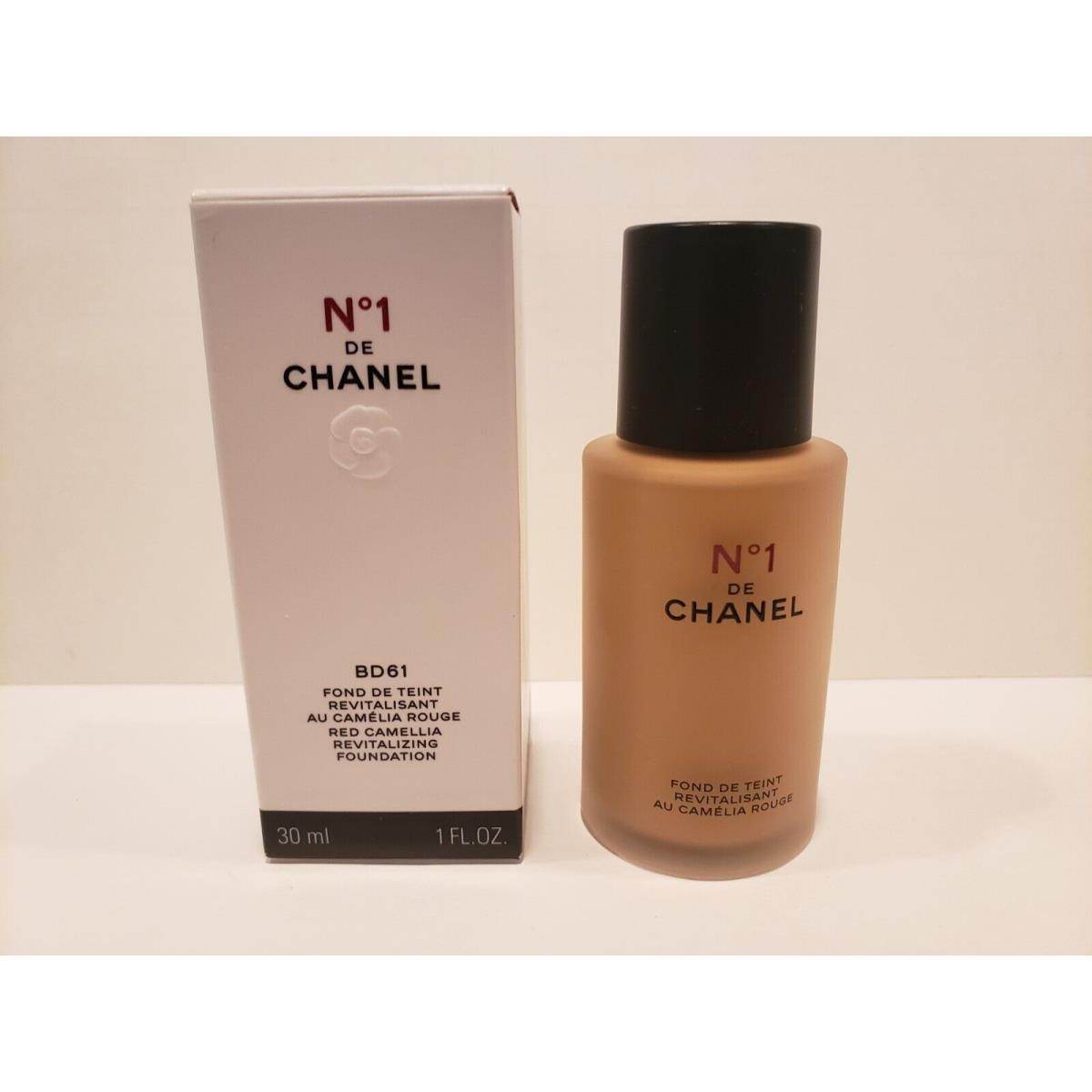 Chanel NO 1 Fond De Teint Red Camellia Revitalizing Foundation BD61