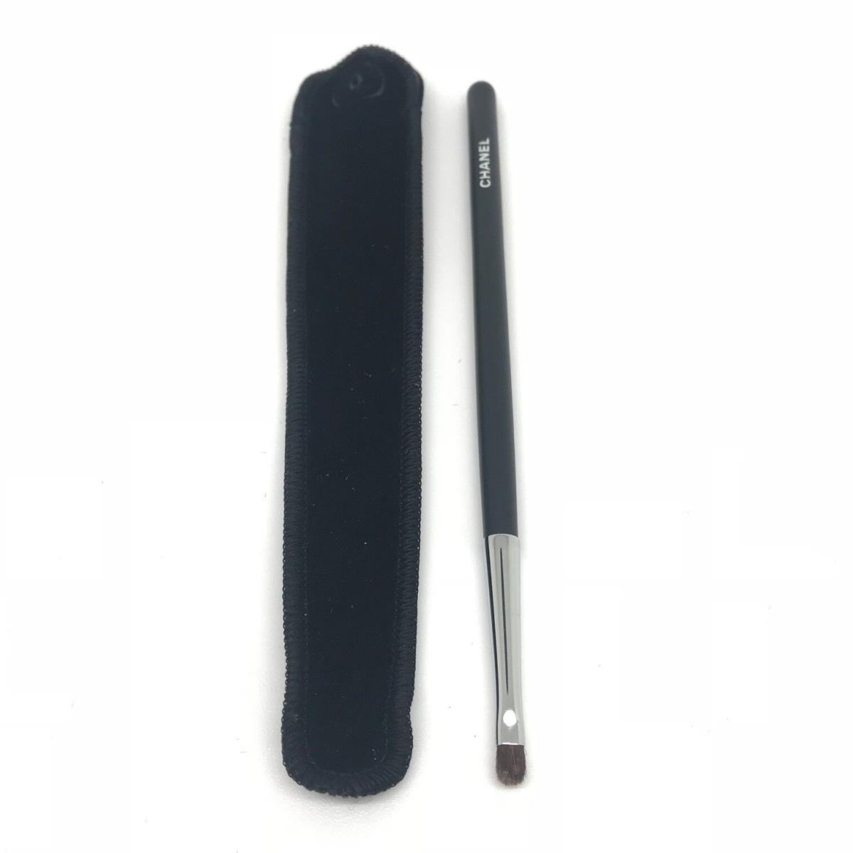 Chanel Les Pinceaux De Chanel Contour Shadow Brush 14