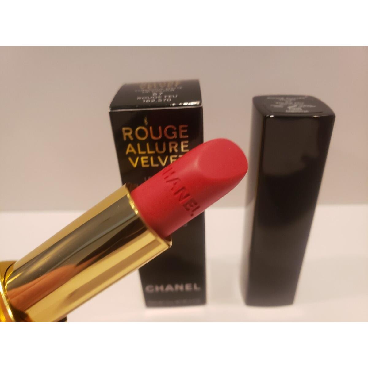 Chanel- Rouge Allure Velvet - Luminous Matte Lipstick - 57 Rouge Feu