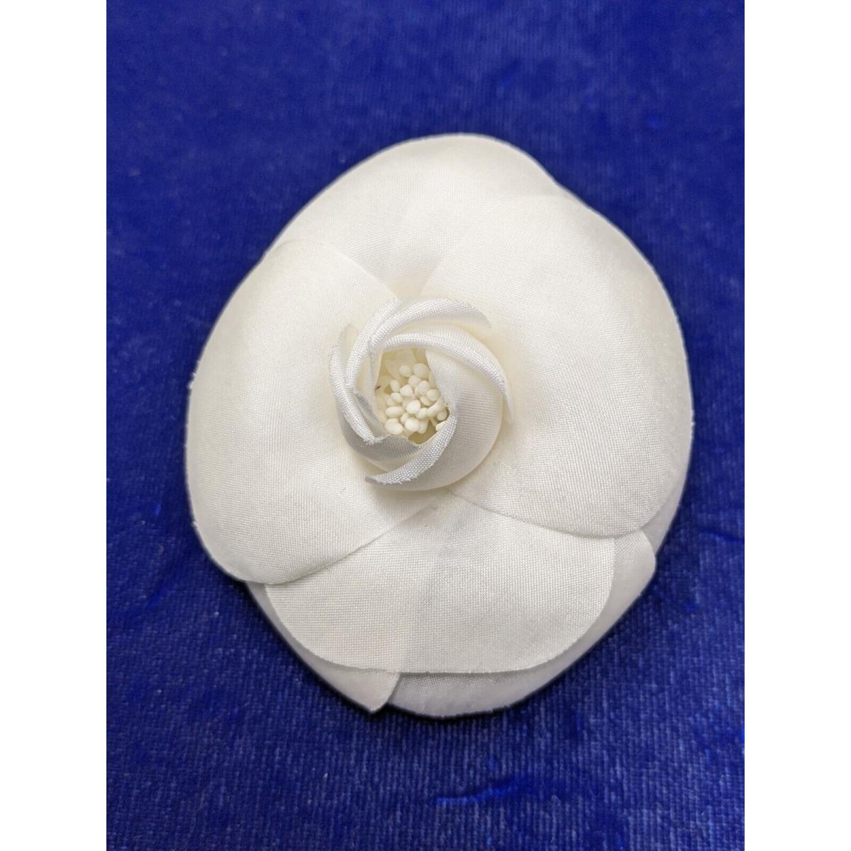 Designer Chanel Brooch/blanc Camelia Silk Flower 506