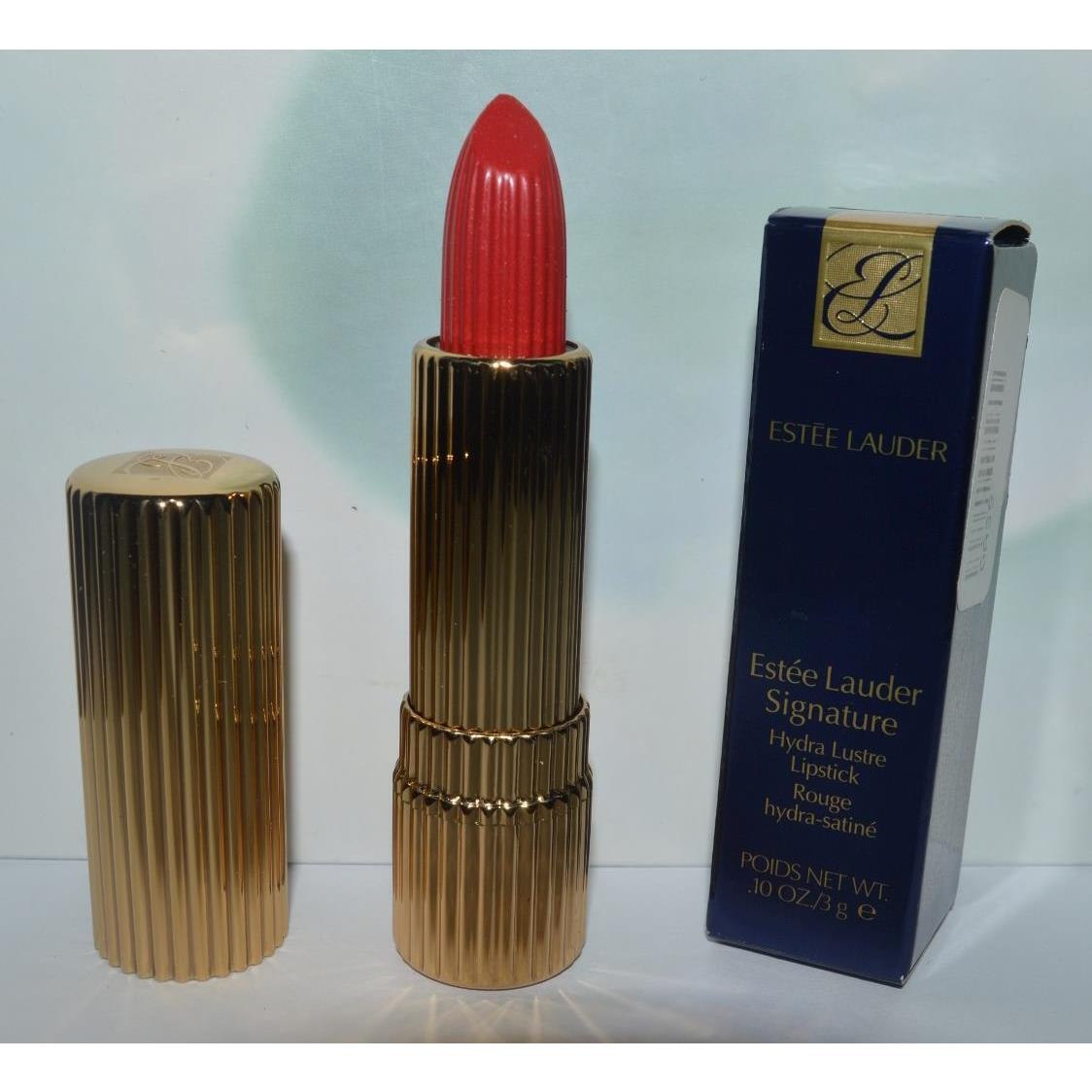 Estee Lauder Simply Red 68 Signature Hydra Lustre Lipstick Full Size Rare