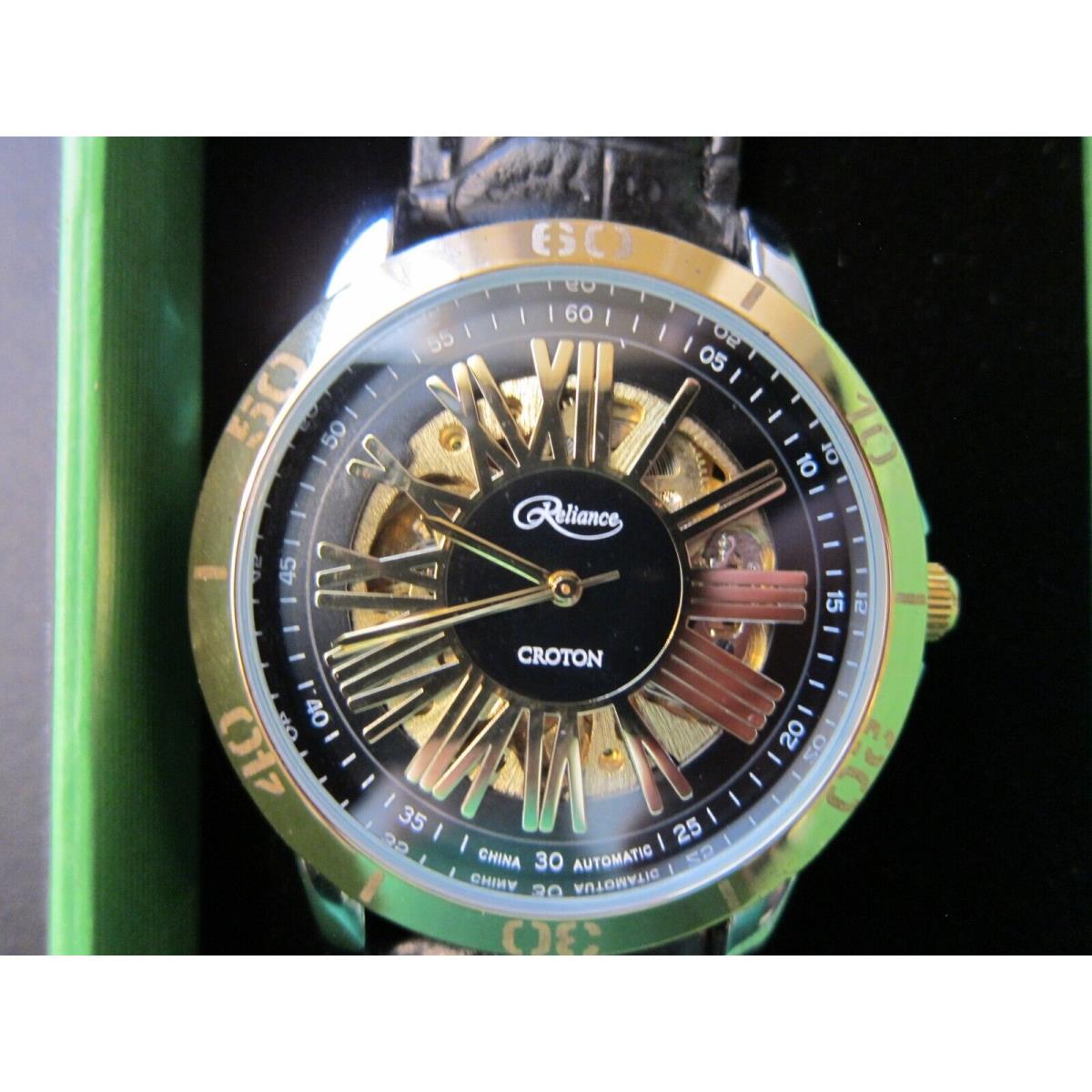 Croton Analog Reliance Watch Gold/black