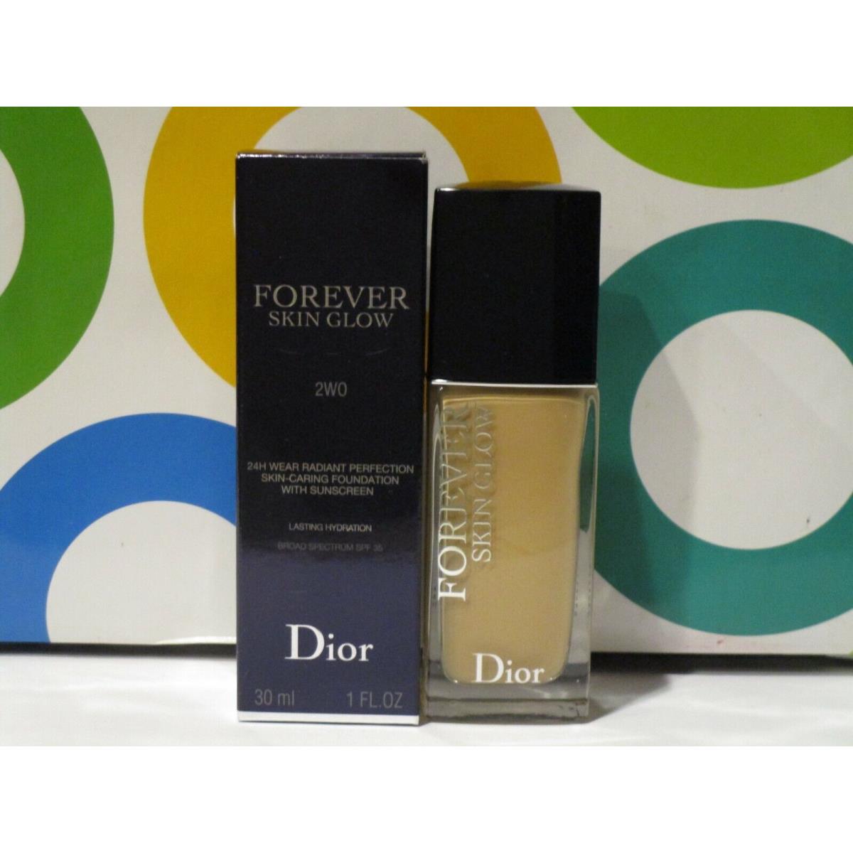 Chrisitan Dior Forever Skin Glow 24 H Wear Perfection Foundation 2W0 Boxed