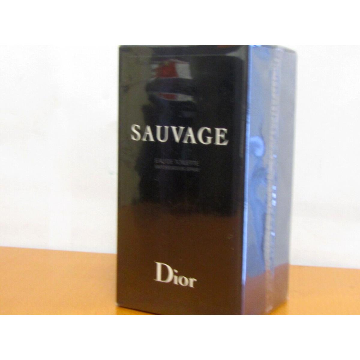 Sauvage By Dior Men Cologne 2 Fl.oz / 60 ml Eau De Toilette Spray Sealed