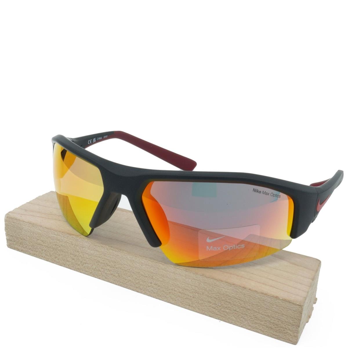 DV2151-010 Mens Nike Skylon Ace 22 M Sunglasses - Frame: BLACK/ UNIVERSITY RED