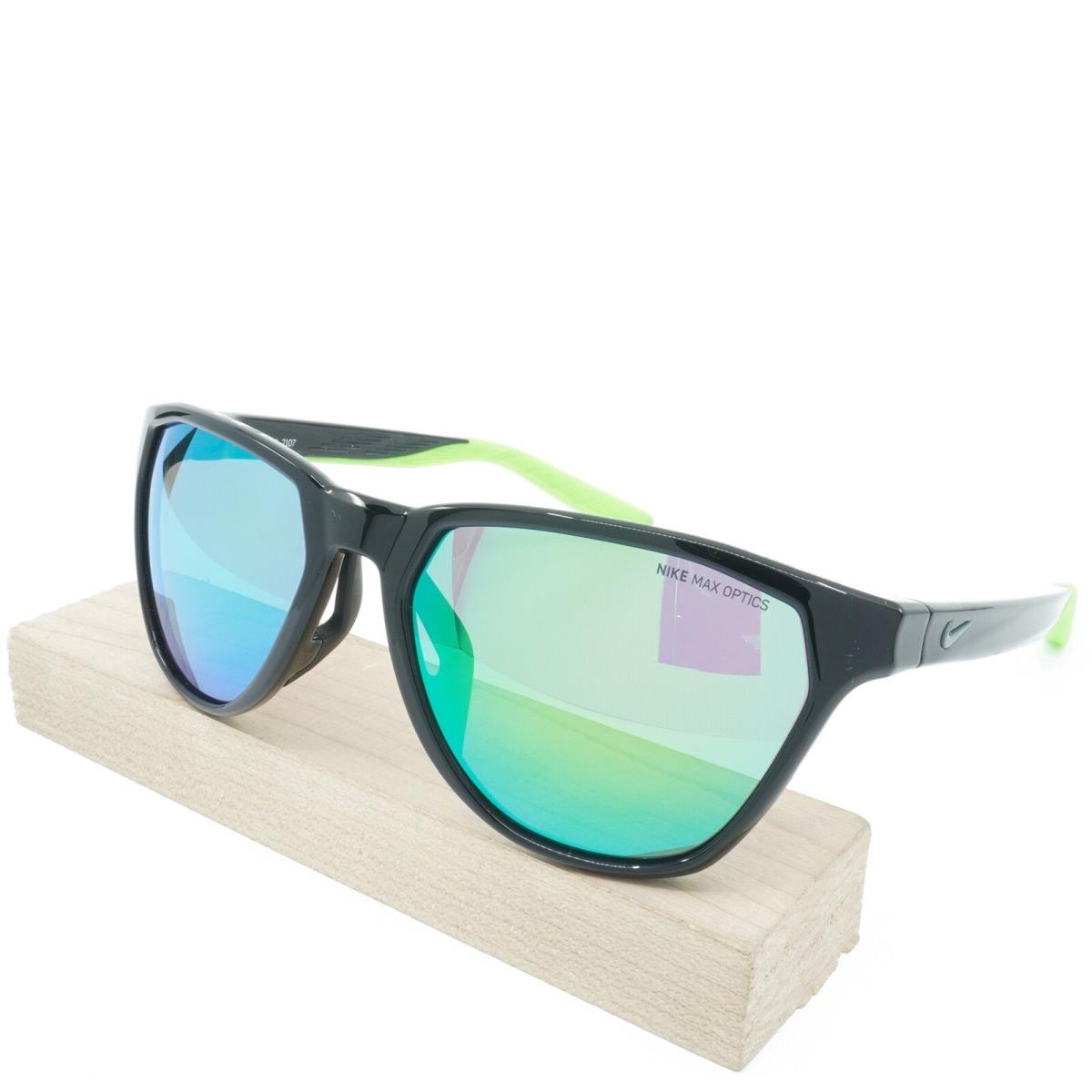 DQ0870-012 Mens Nike Maverick Rise M Sunglasses - Frame: BLACK/ GREEN STRIKE