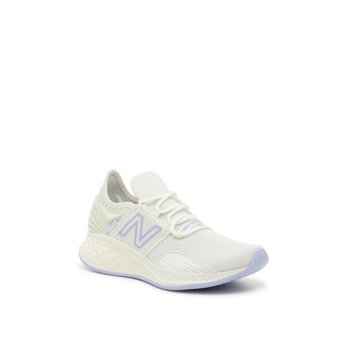 Girl`s Athletic New Balance Fresh Foam Roav Running Shoe - Off White/Lilac